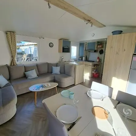 Hébergement de vacances Mobil-home Fo 72 A *
